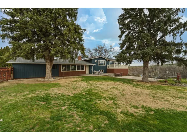 $385,000 | 1325 College Street, Milton Freewater, OR 97862