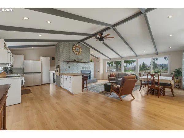 $385,000 | 1325 College Street, Milton Freewater, OR 97862