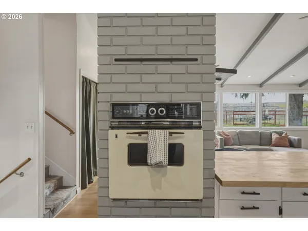 $385,000 | 1325 College Street, Milton Freewater, OR 97862
