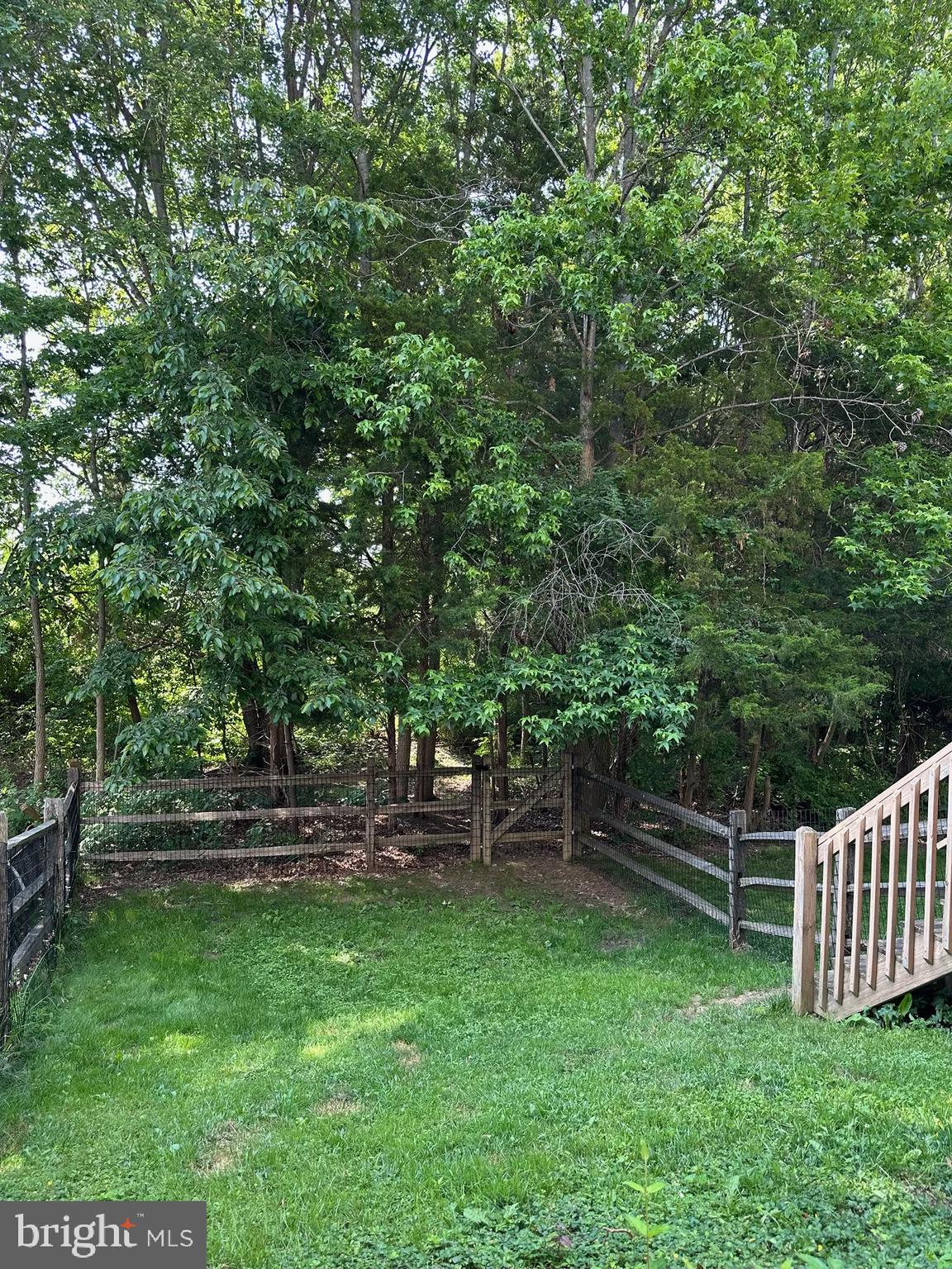42 Highland Circle Newark, DE 19713 - Photo 19 of 19 a view of outdoor space and yard
