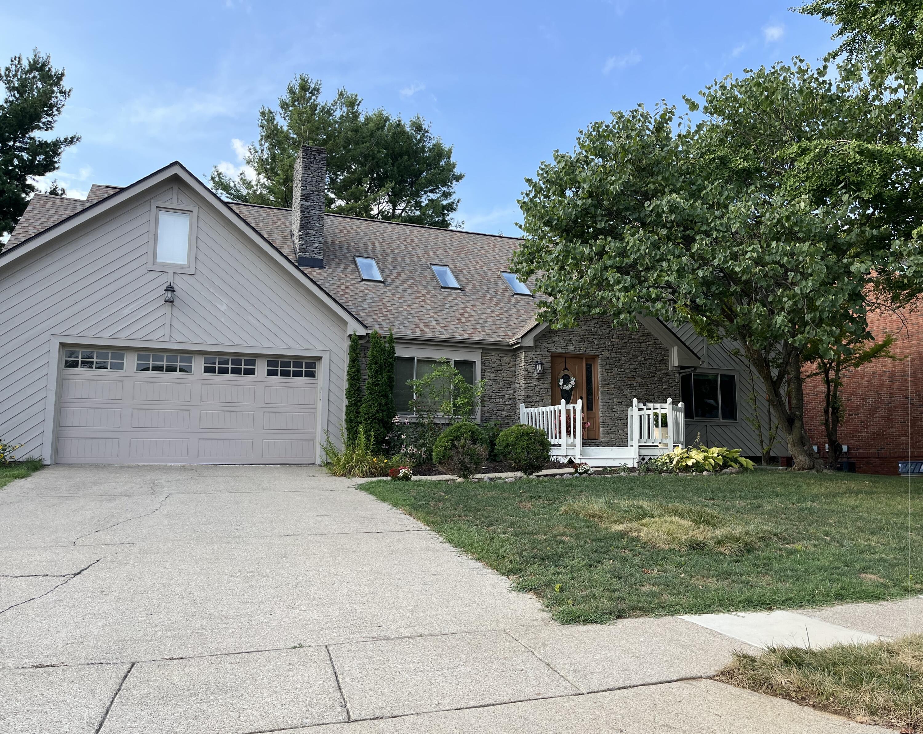 2113 Rollingdale Road Lexington, KY 40513 - Photo 2 of 43 Image_20240717190429