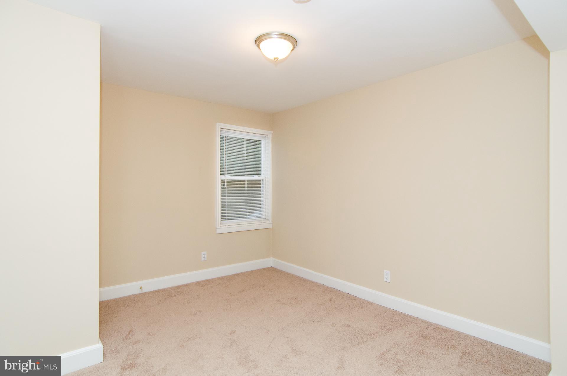14 Flagship Road Baltimore, MD 21222 - Photo 16 of 26