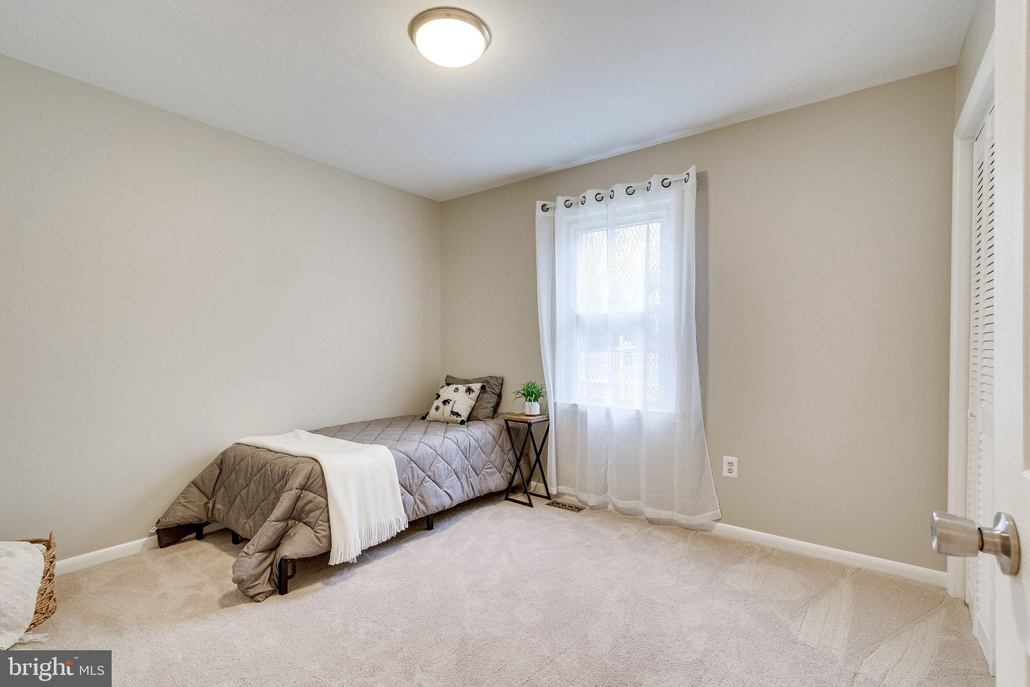6380 Yates Ford Road Manassas, VA 20111 - Photo 23 of 37 Bedroom Three