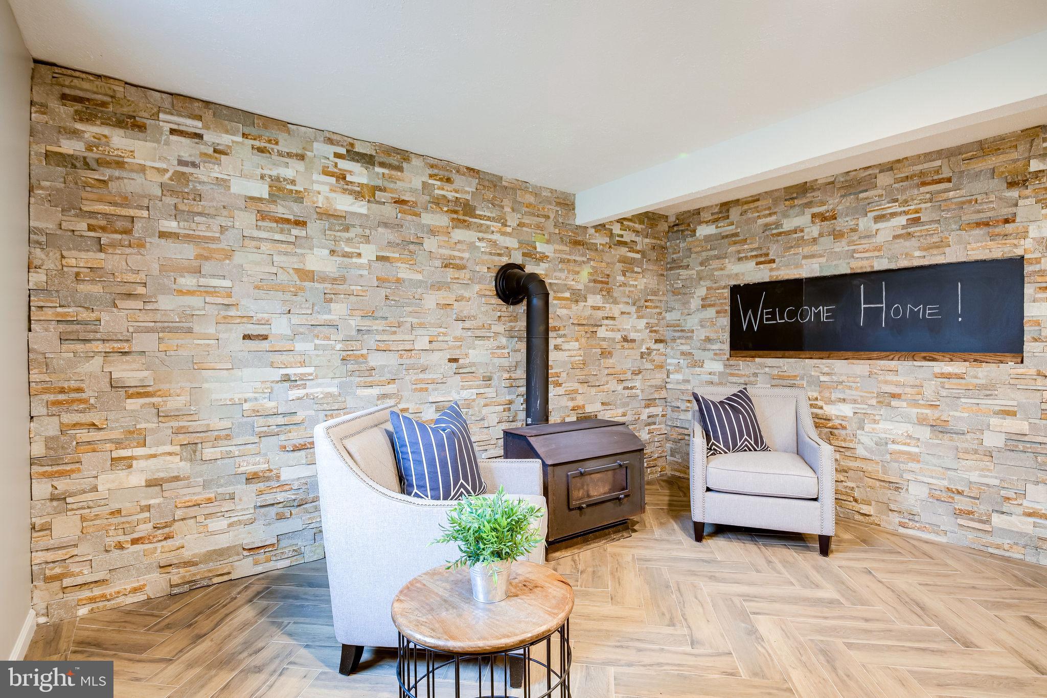 6380 Yates Ford Road Manassas, VA 20111 - Photo 29 of 37 Stacked Stone Wall