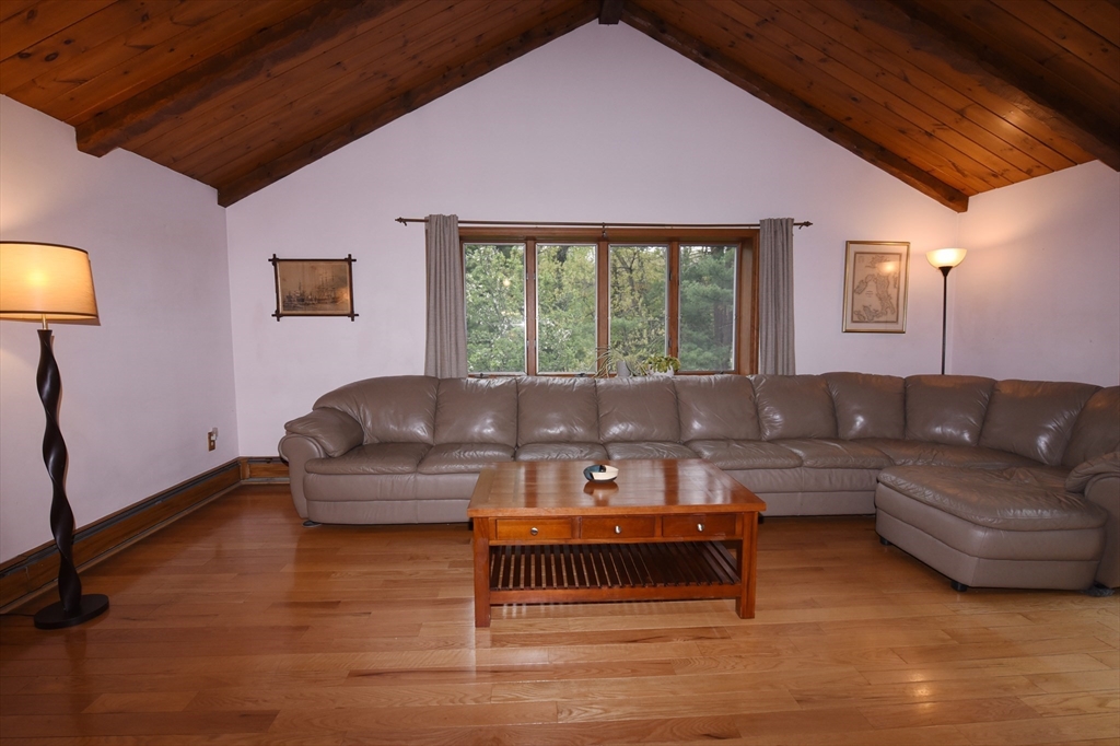 99 Louise Road Braintree, MA 02184 - Photo 17 of 39