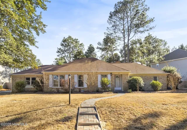 $420,000 | 170 Adams Circle, Pinehurst, NC 28374