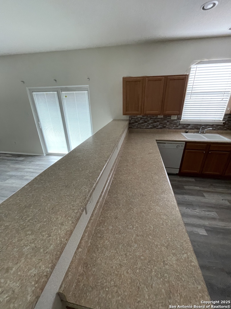 11111 Denae Drive Live Oak, TX 78233 - Photo 14 of 43 a view of a furniture in room