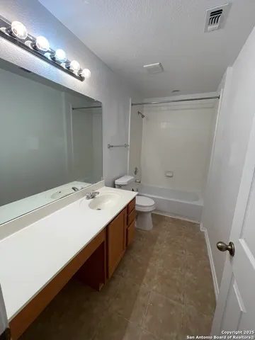 $279,990 | 11111 Denae Drive, Live Oak, TX 78233