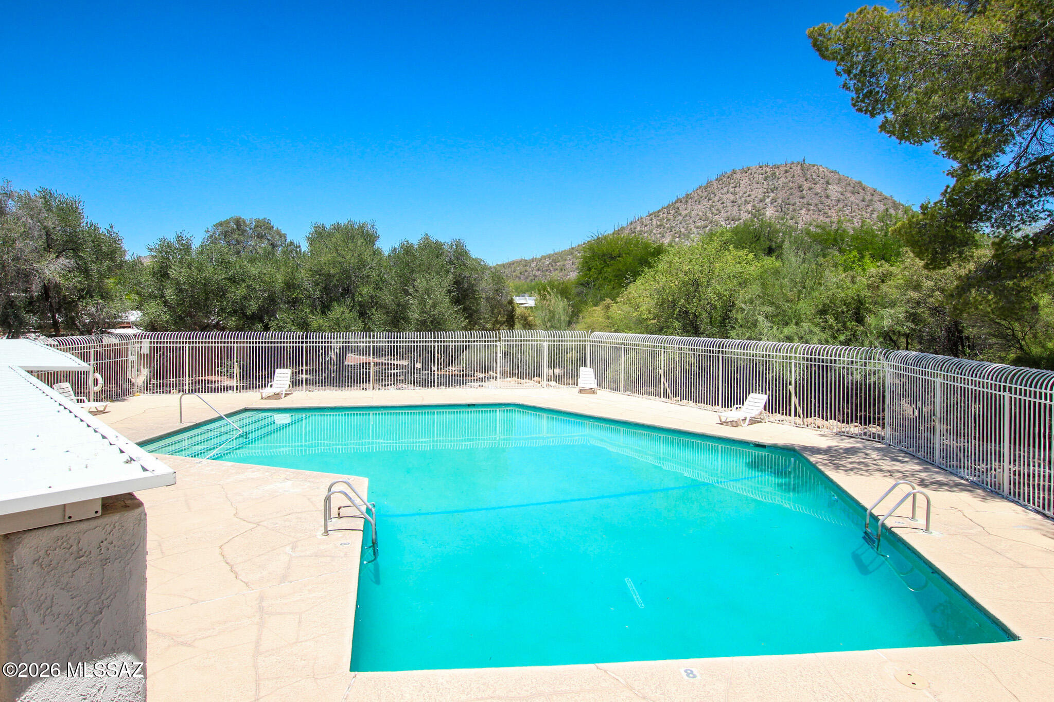 1351 South Wright Road Tucson, AZ 85713 - Photo 2 of 41