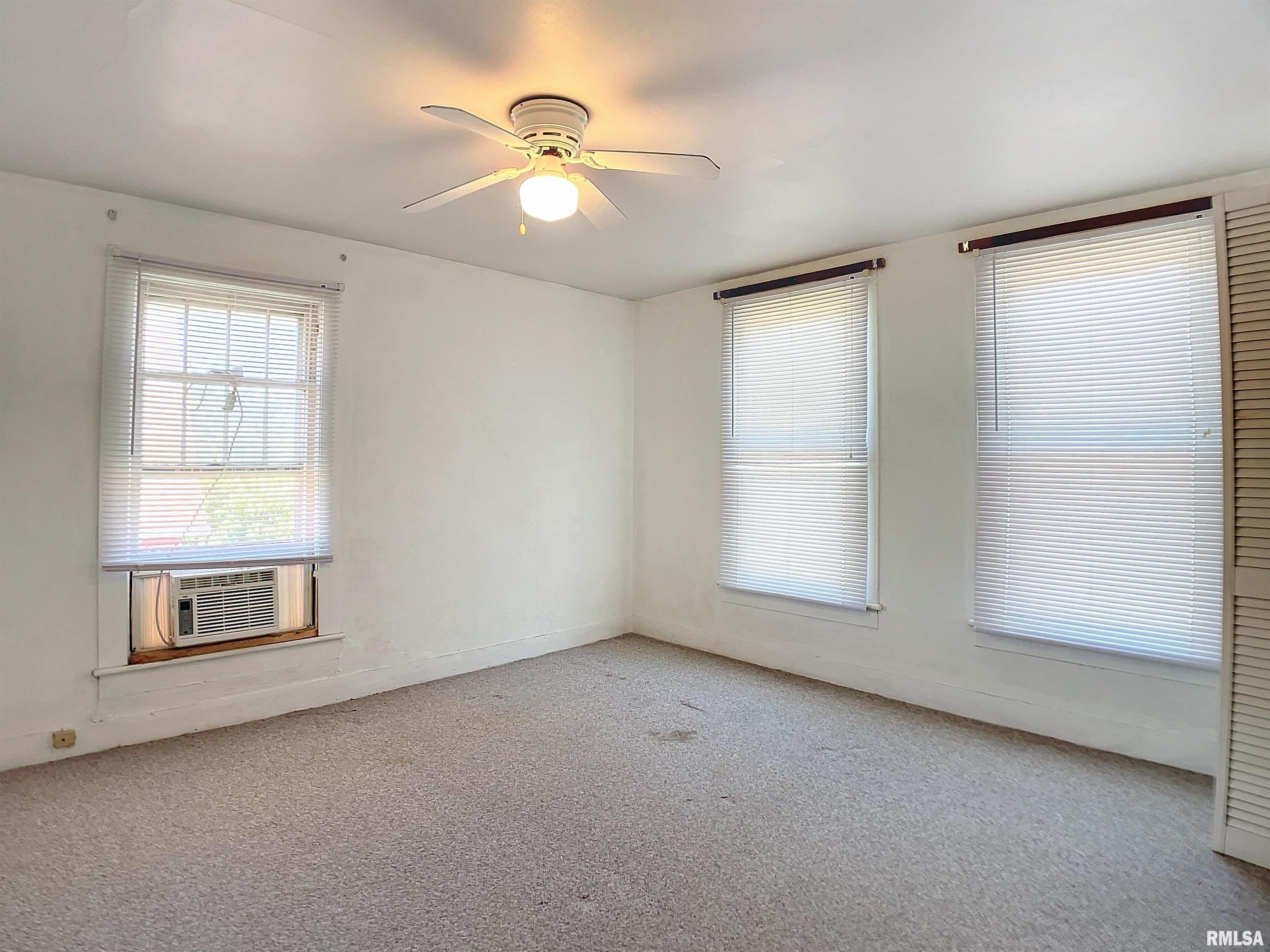 425 10th Street Moline, IL 61265 - Photo 18 of 26 Gallery Image 18