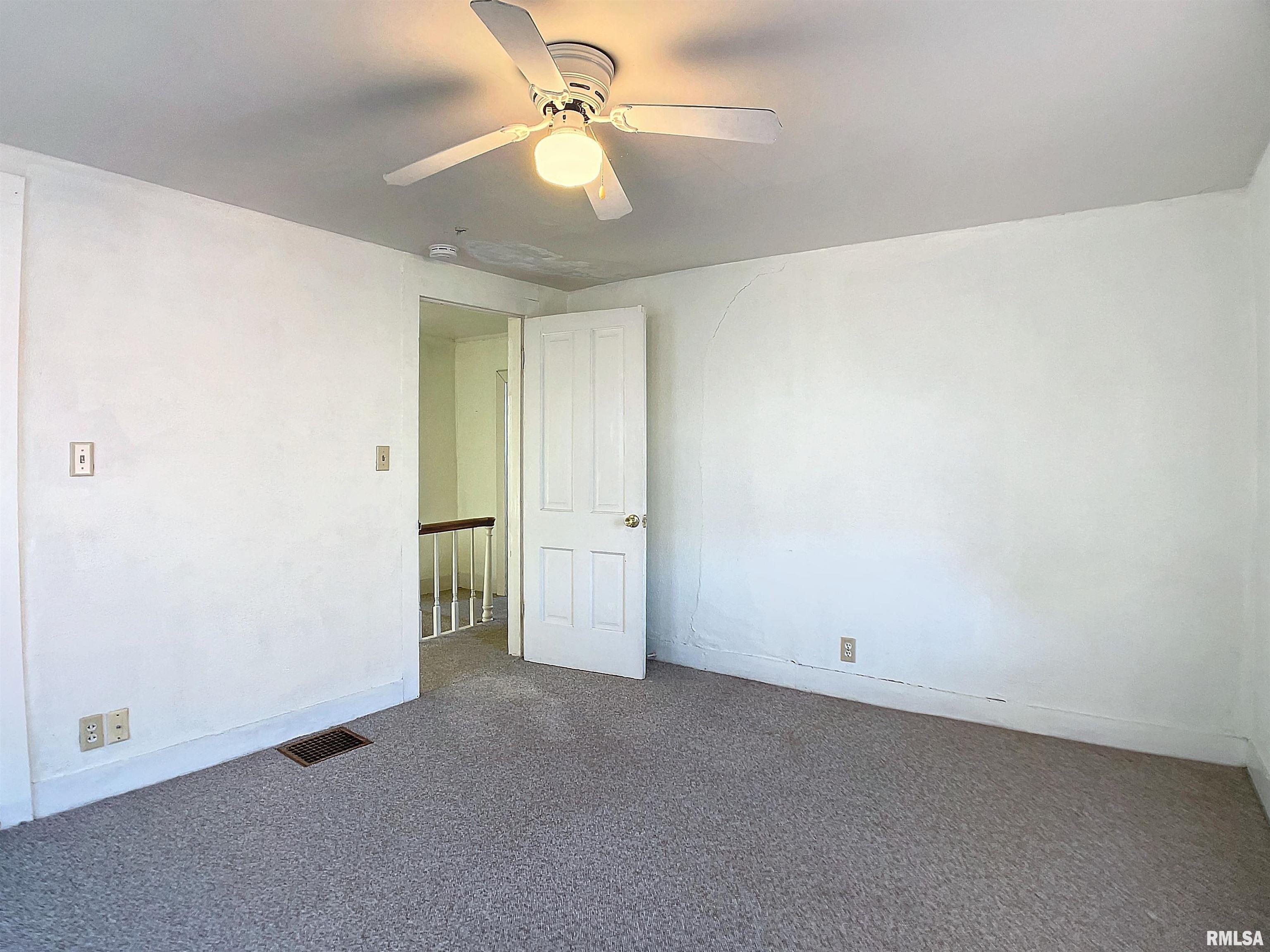 425 10th Street Moline, IL 61265 - Photo 20 of 26 Gallery Image 20