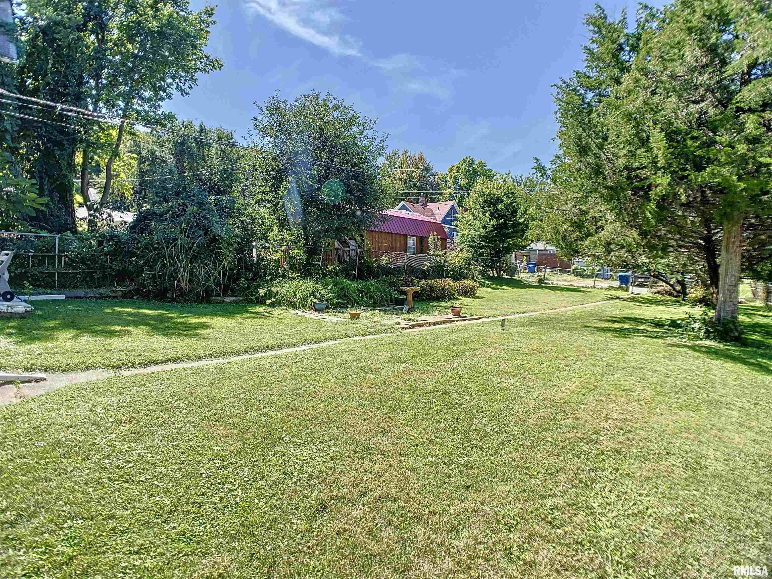425 10th Street Moline, IL 61265 - Photo 24 of 26 Gallery Image 24