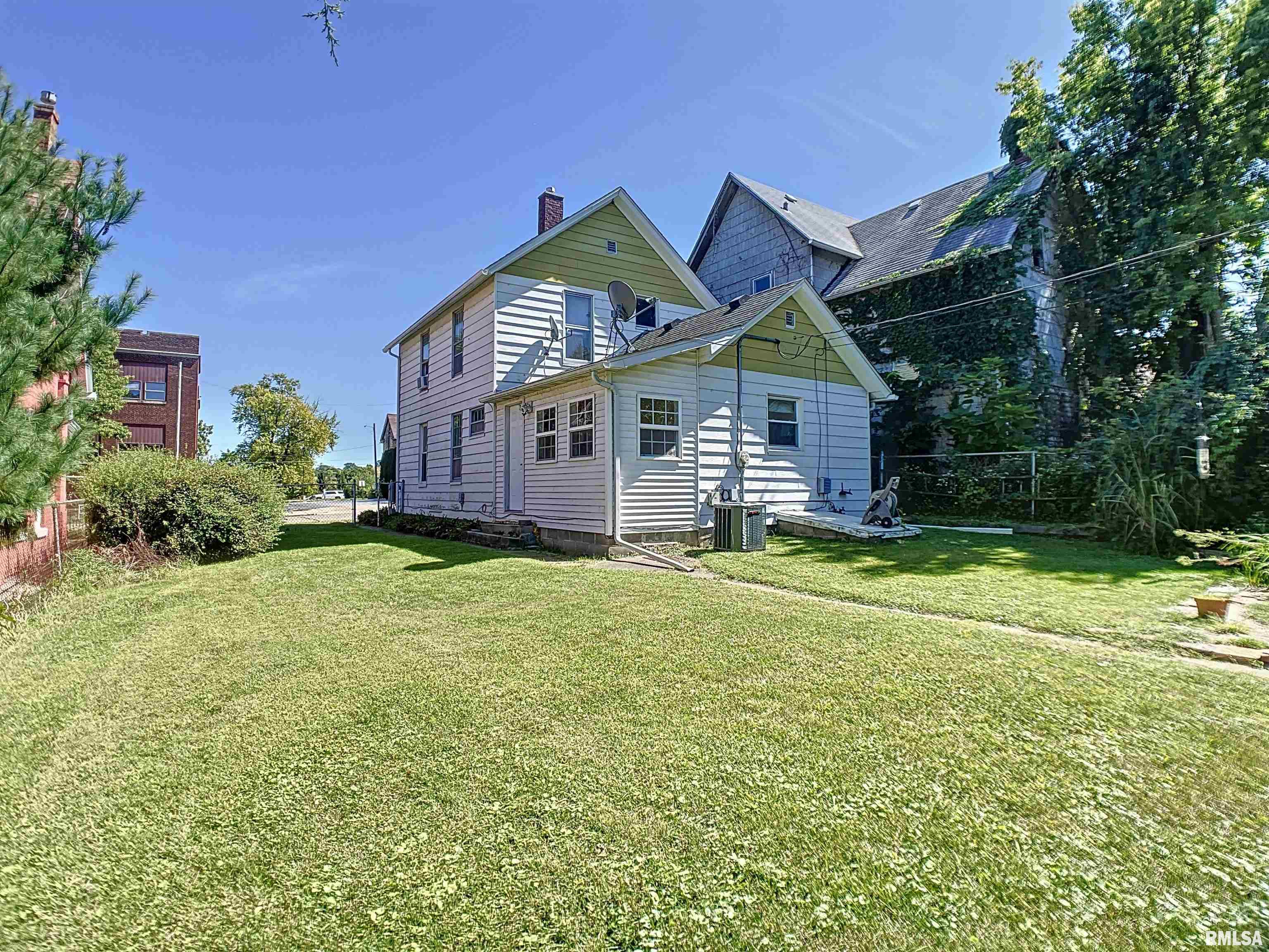 425 10th Street Moline, IL 61265 - Photo 26 of 26 Gallery Image 26