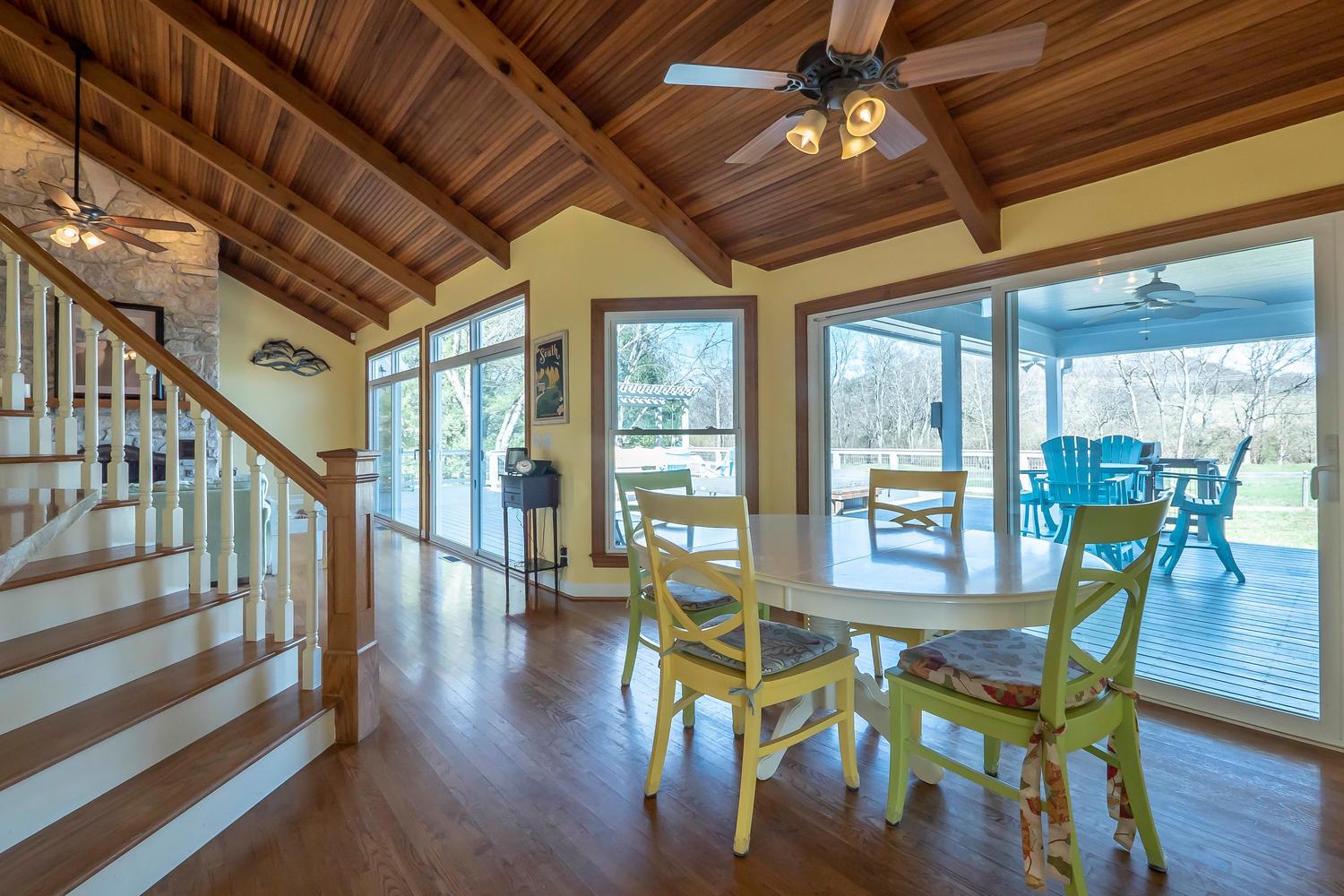 1438 Kittrell Road Franklin, TN 37064 - Photo 11 of 30 Eat-in area between Kitchen and Living room