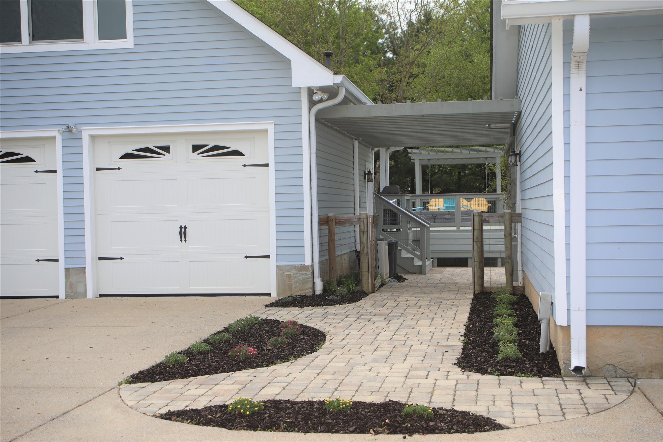 1438 Kittrell Road Franklin, TN 37064 - Photo 27 of 30 Breezeway from detached garage to house