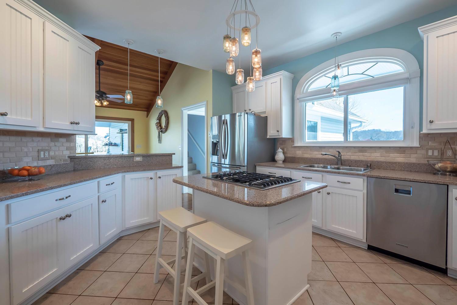 1438 Kittrell Road Franklin, TN 37064 - Photo 8 of 30 Kitchen boasts a bar-stool island/granite/pantry