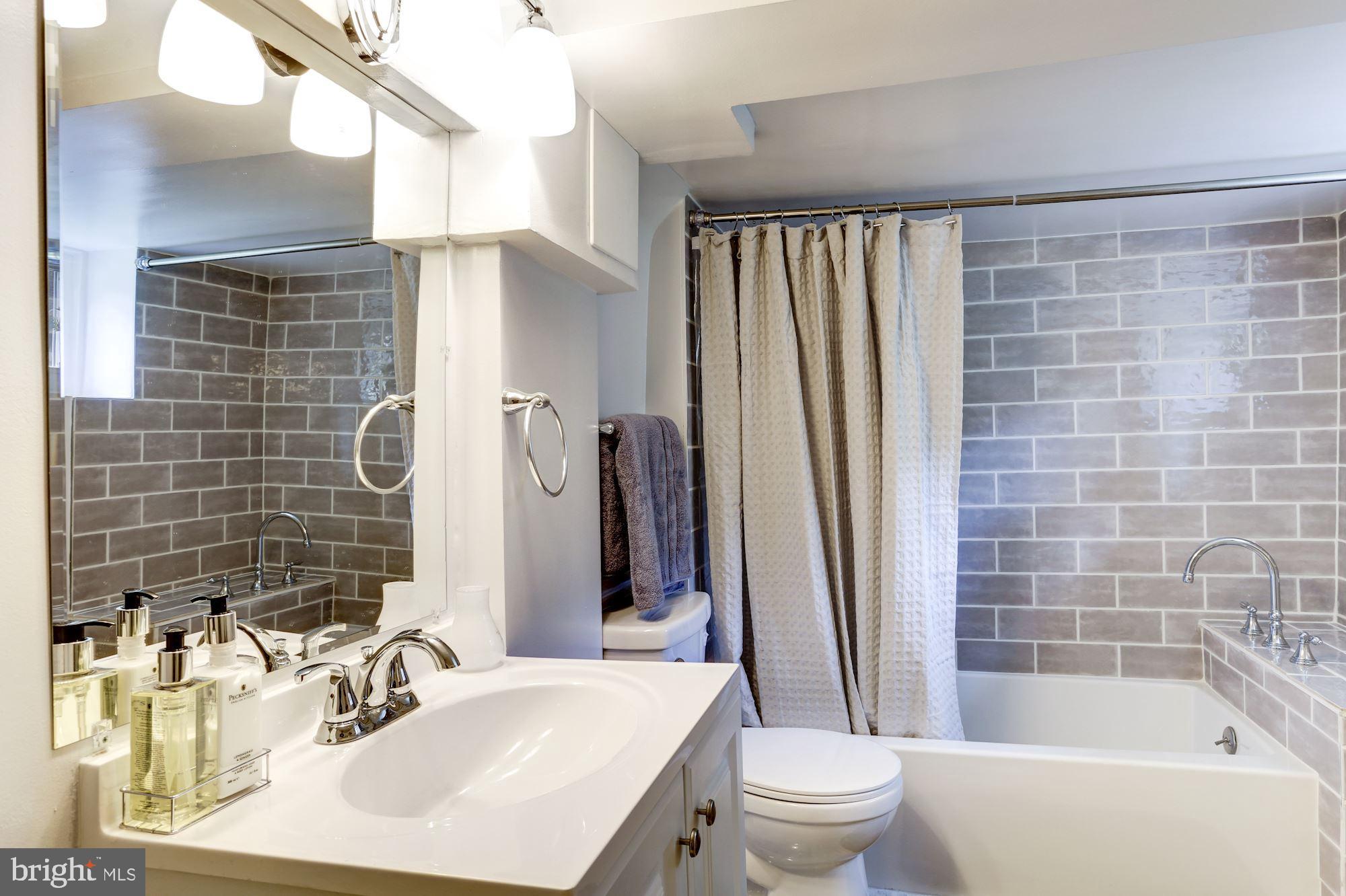 1432 Ridge Place Southeast Washington, DC 20020 - Photo 51 of 57 Gallery Image 51