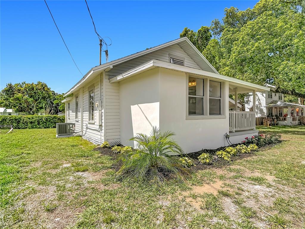 445 West Hooker Street Bartow, FL 33830 - Photo 3 of 33