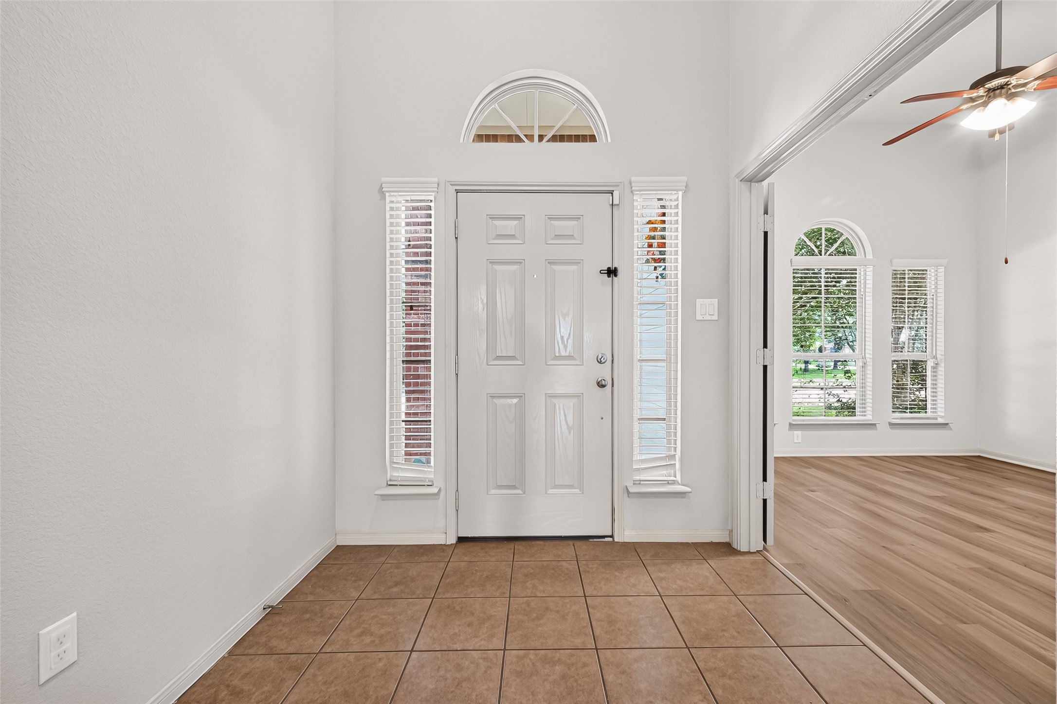 9214 Cavalier Lane Rosenberg, TX 77469 - Photo 3 of 37