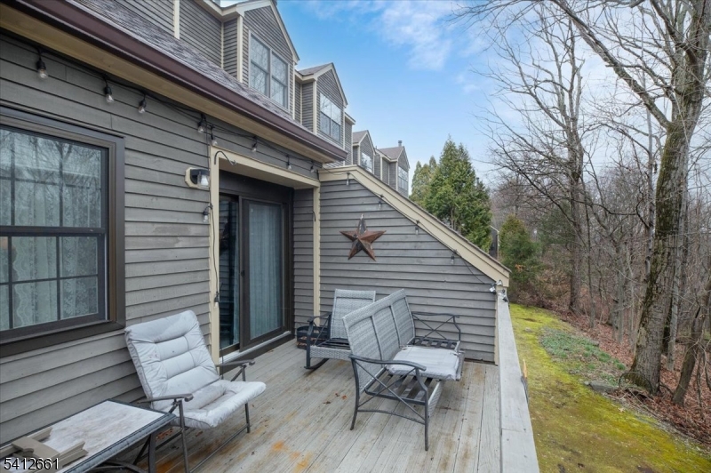 51 Beacon Hill Road, Unit E West Milford, NJ 07480 - Photo 11 of 22