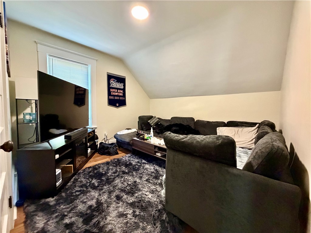 415 Harris Avenue Woonsocket, RI 02895 - Photo 34 of 46 unit 3