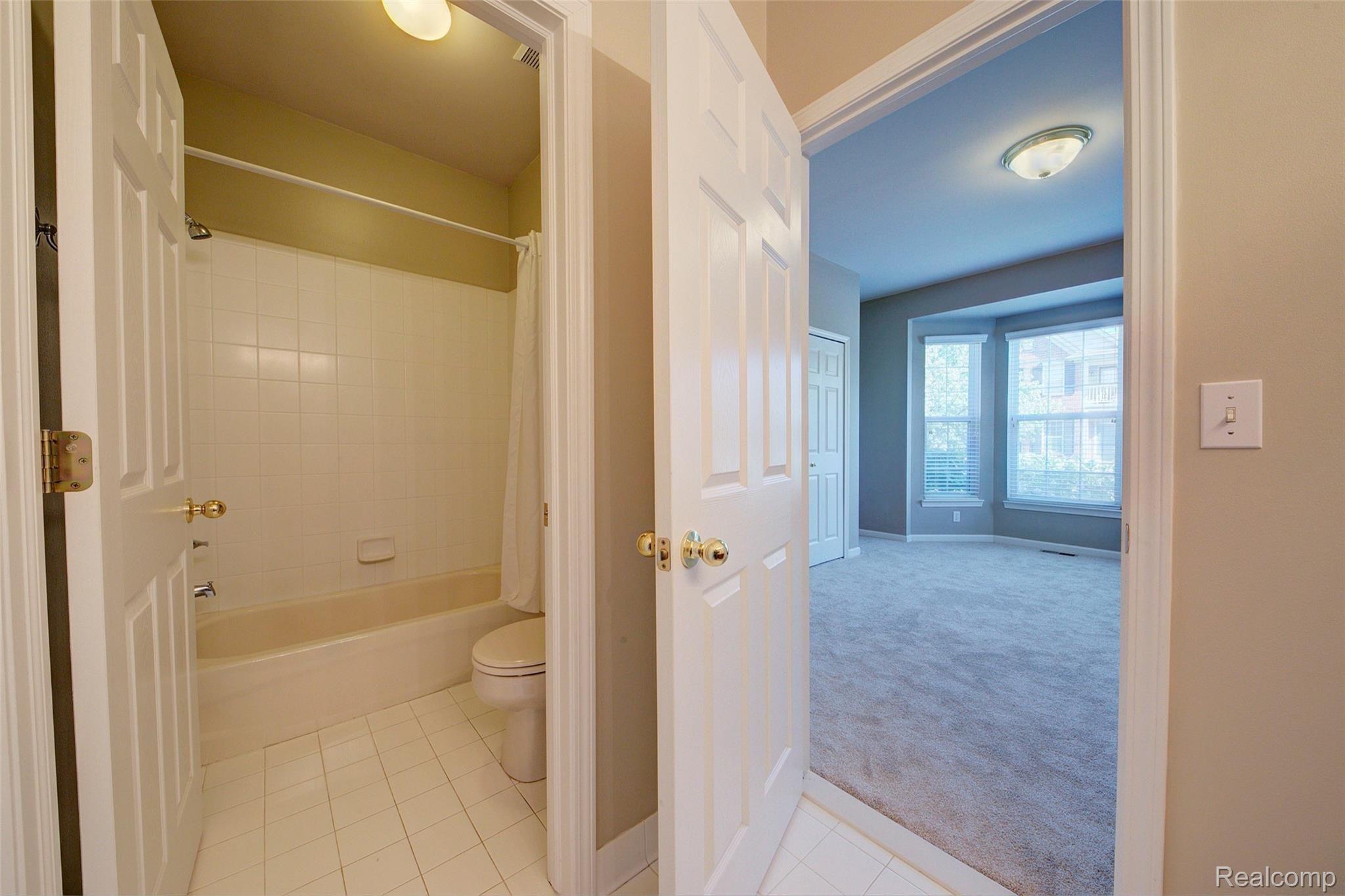 51211 Gold Ridge Lane Canton, MI 48188 - Photo 12 of 51 11 Jack n Jill Bathroom.jpg