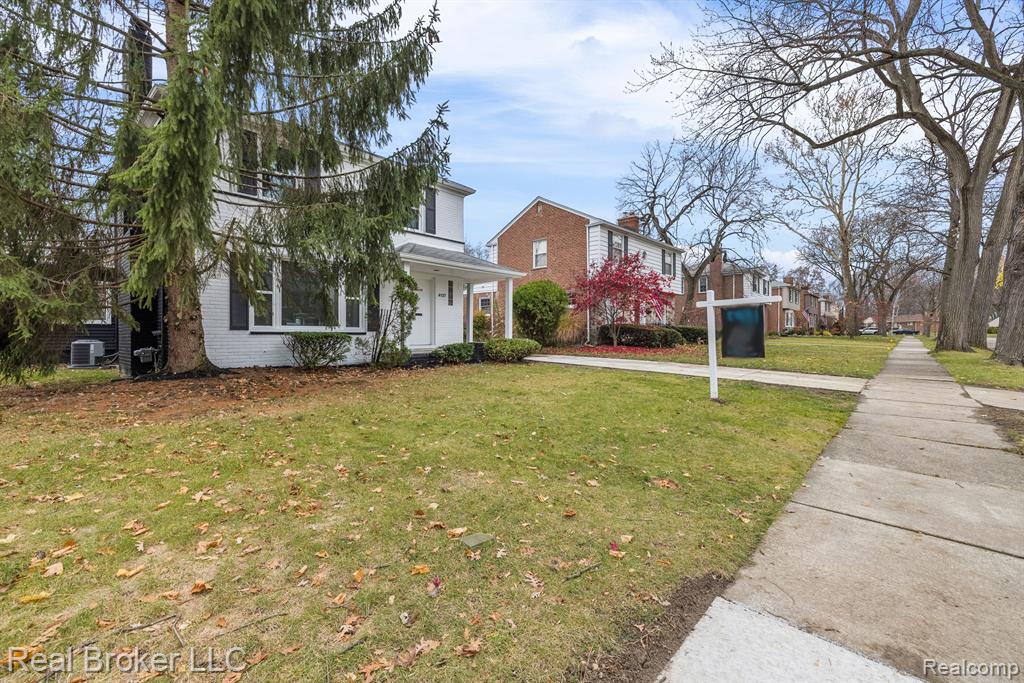 4137 Cumberland Road Berkley, MI 48072 - Photo 31 of 43