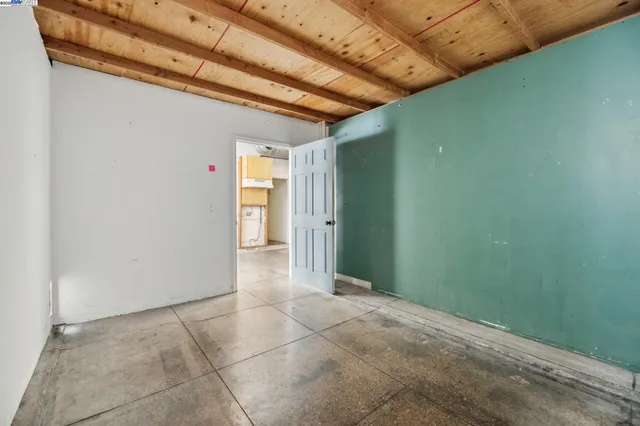 $995,000 | 2500 Market Street, Oakland, CA 94607