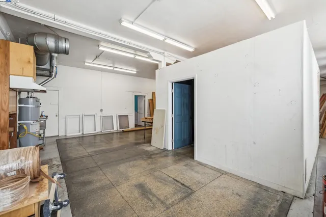 $995,000 | 2500 Market Street, Oakland, CA 94607