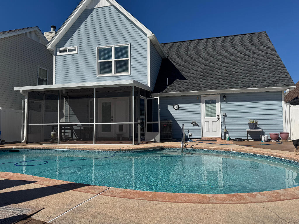 402 Sandy Ridge Circle Mary Esther, FL 32569 - Photo 1 of 14 42198_6a0c6c3130ac6_05.19.2026_image-1