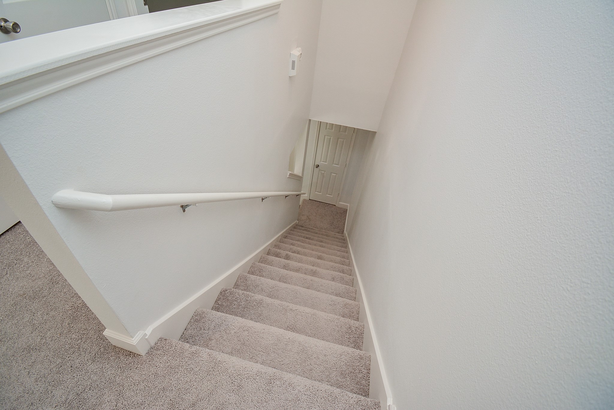 29725 Sullivan Oaks Drive Spring, TX 77386 - Photo 13 of 32 a view of entryway