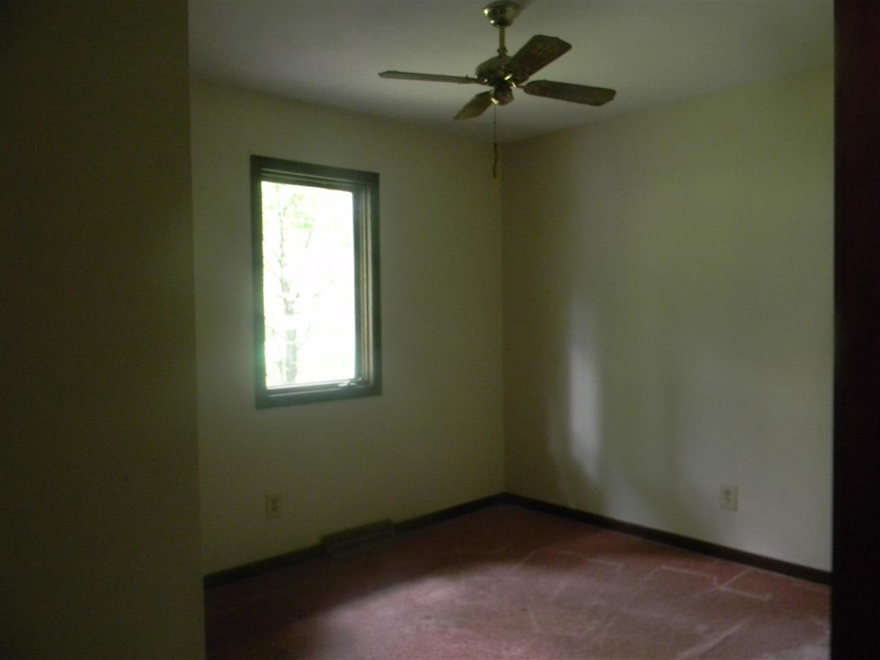 2150 Lake Summerset Road Davis, IL 61019 - Photo 18 of 18 a view of an empty room with a window