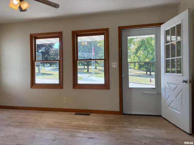 $159,000 | 501 Park Street, Lacon, IL 61540