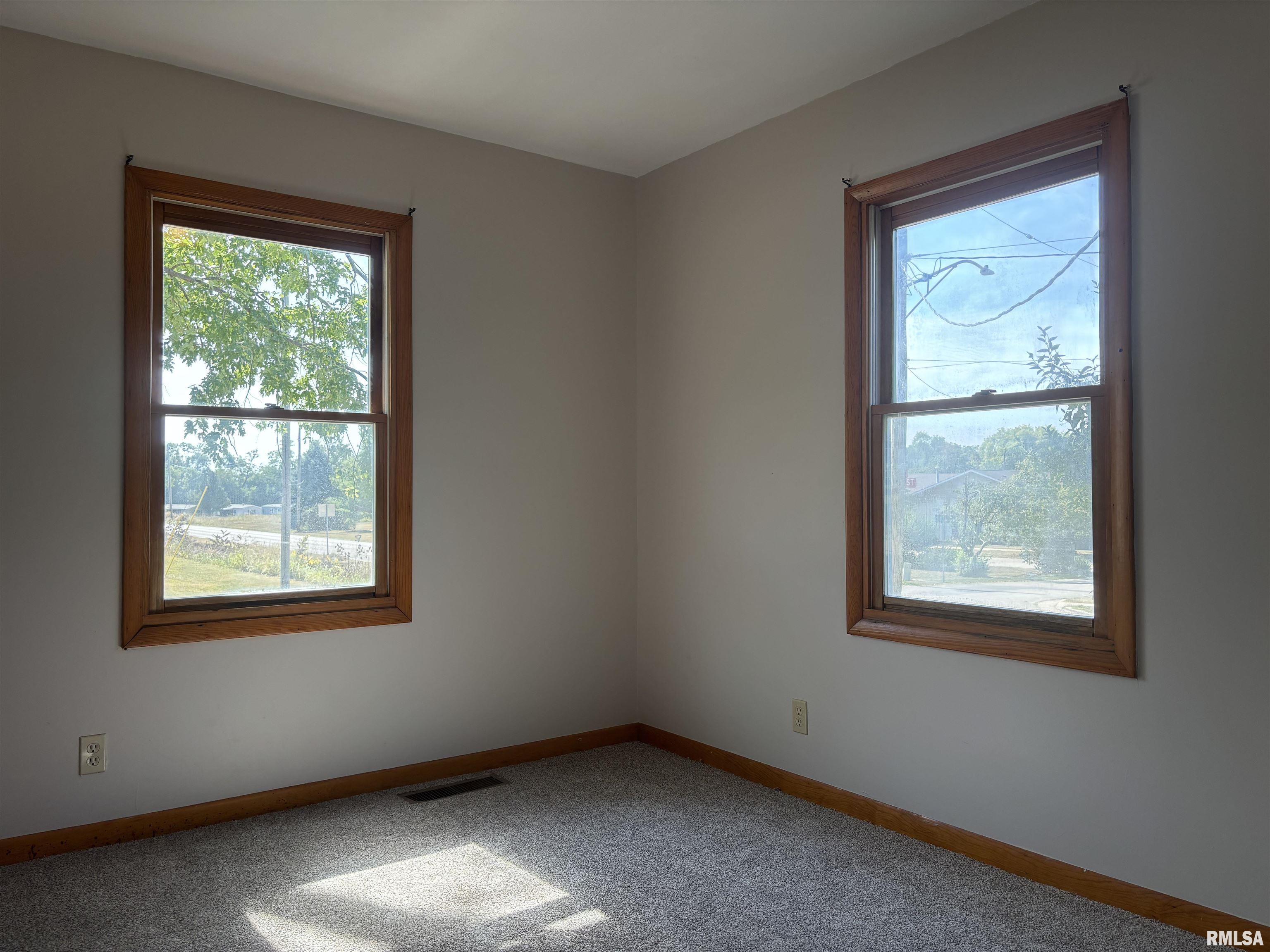 501 Park Street Lacon, IL 61540 - Photo 22 of 42