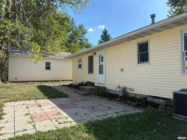 $159,000 | 501 Park Street, Lacon, IL 61540