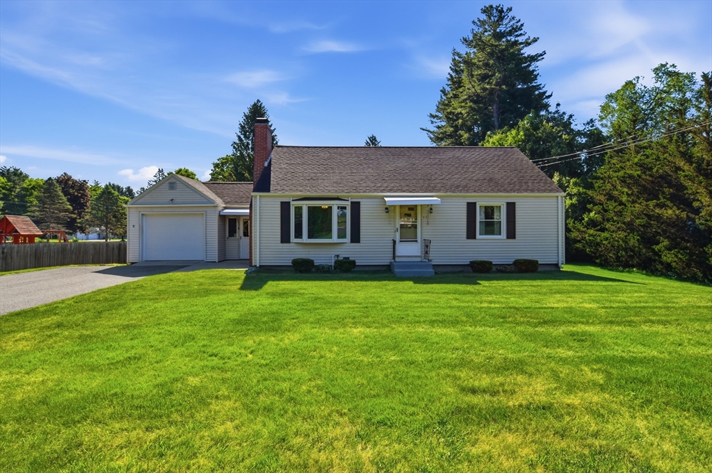 315 Porter Road East Longmeadow, MA 01028 - Photo 1 of 39
