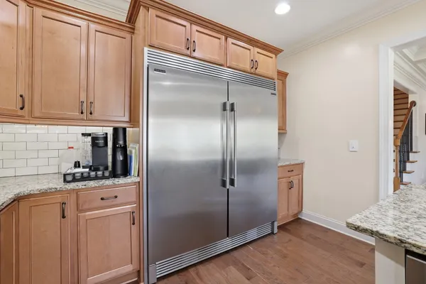 $725,000 | 747 Deer Valley Drive, Hixson, TN 37343