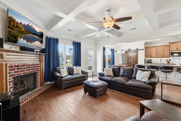 $725,000 | 747 Deer Valley Drive, Hixson, TN 37343