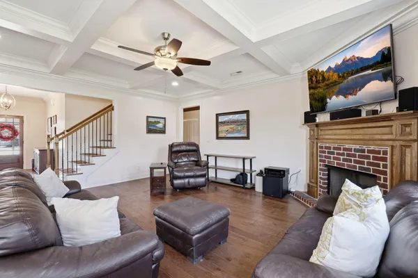 $725,000 | 747 Deer Valley Drive, Hixson, TN 37343