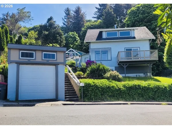 $545,000 | 561 Rivington Street, Astoria, OR 97103