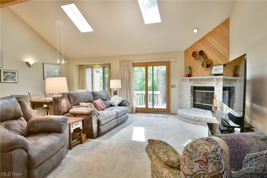 8984 Inverrary Warren, OH 44484 - Photo 5 of 35 Gallery Image 5