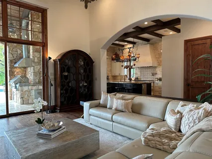 $4,300,000 | 808 Rivercliff Drive, Spicewood, TX 78669