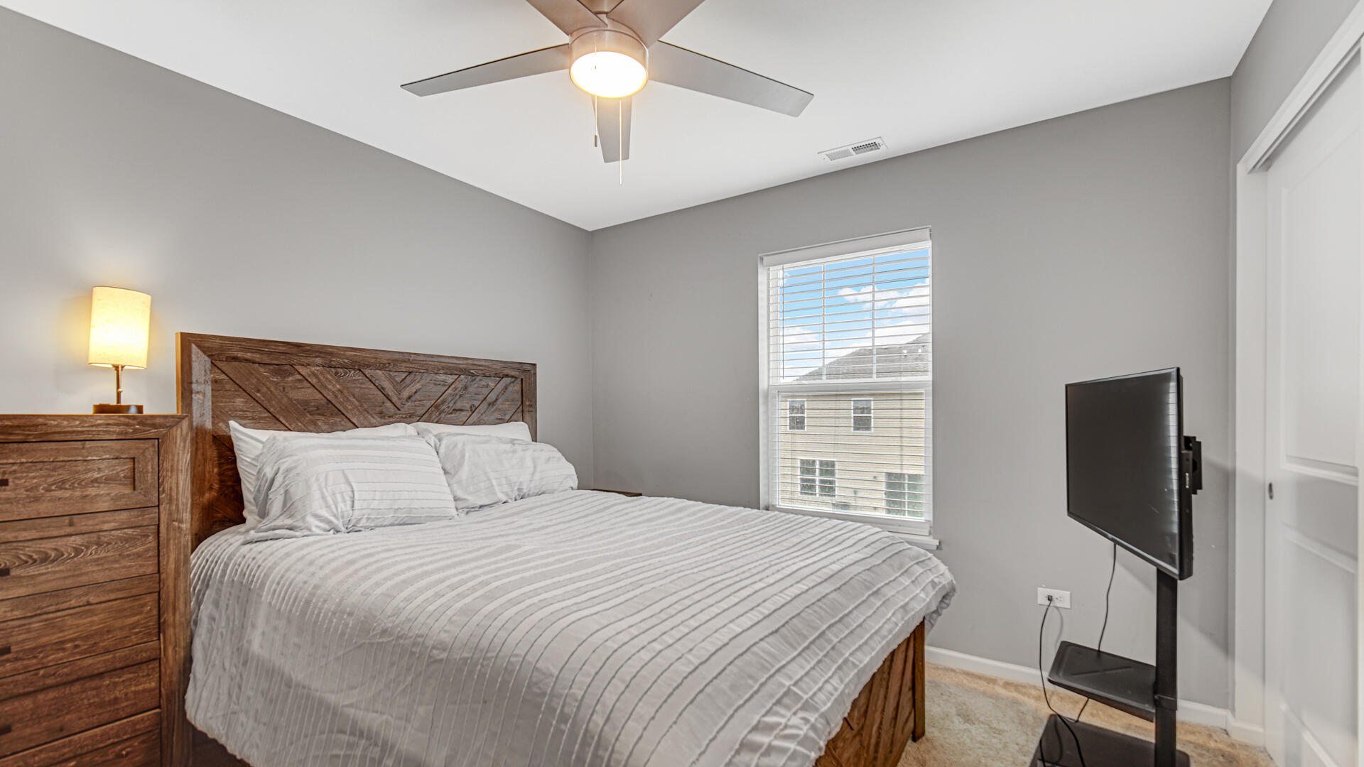 1865 110th Place Crown Point, IN 46307 - Photo 16 of 26 1920x1080