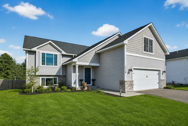 $405,000 | 1115 Rich River Way, New Richmond, WI 54017