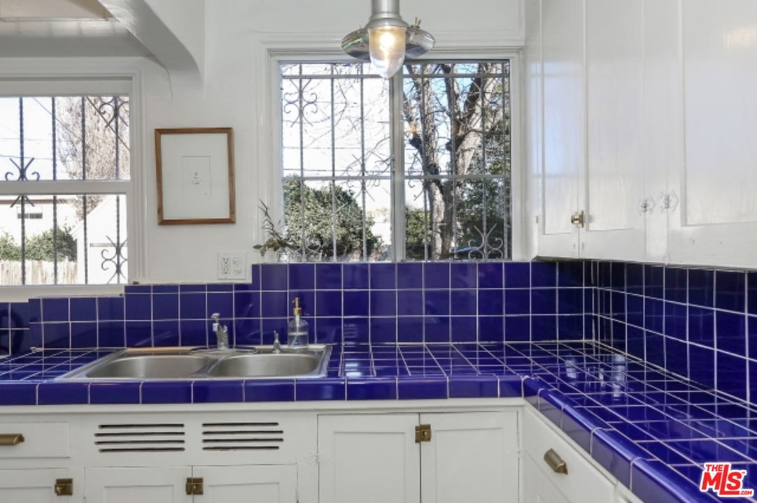3427 Ferncroft Road Los Angeles, CA 90039 - Photo 14 of 27 Gallery Image 14