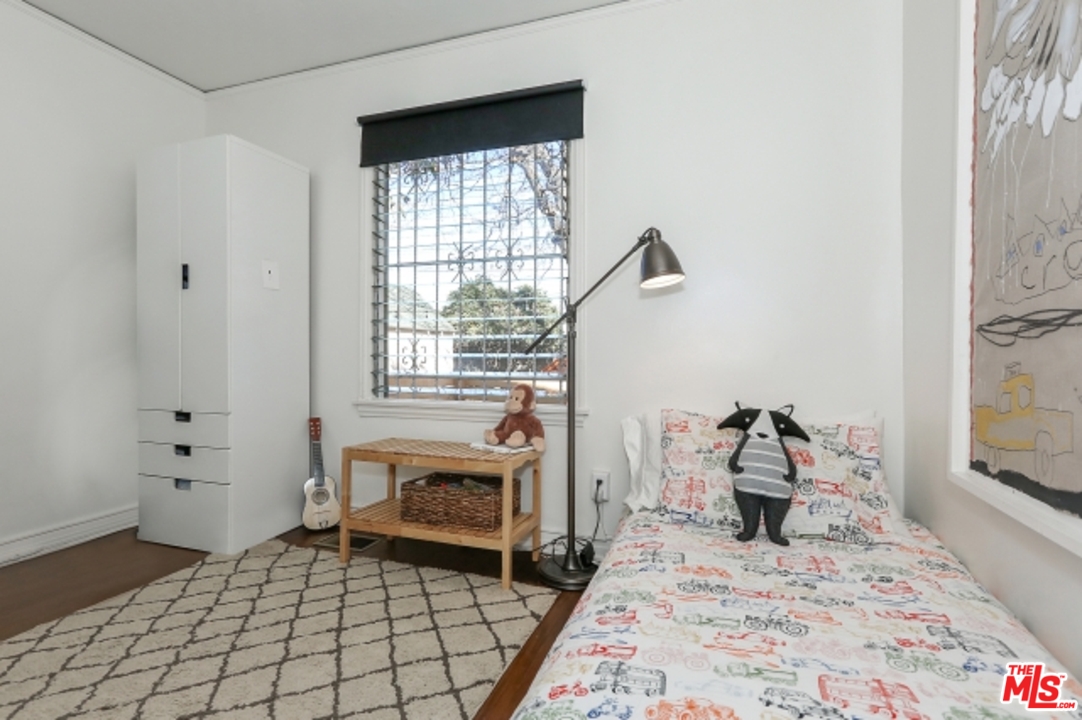3427 Ferncroft Road Los Angeles, CA 90039 - Photo 20 of 27 Gallery Image 20