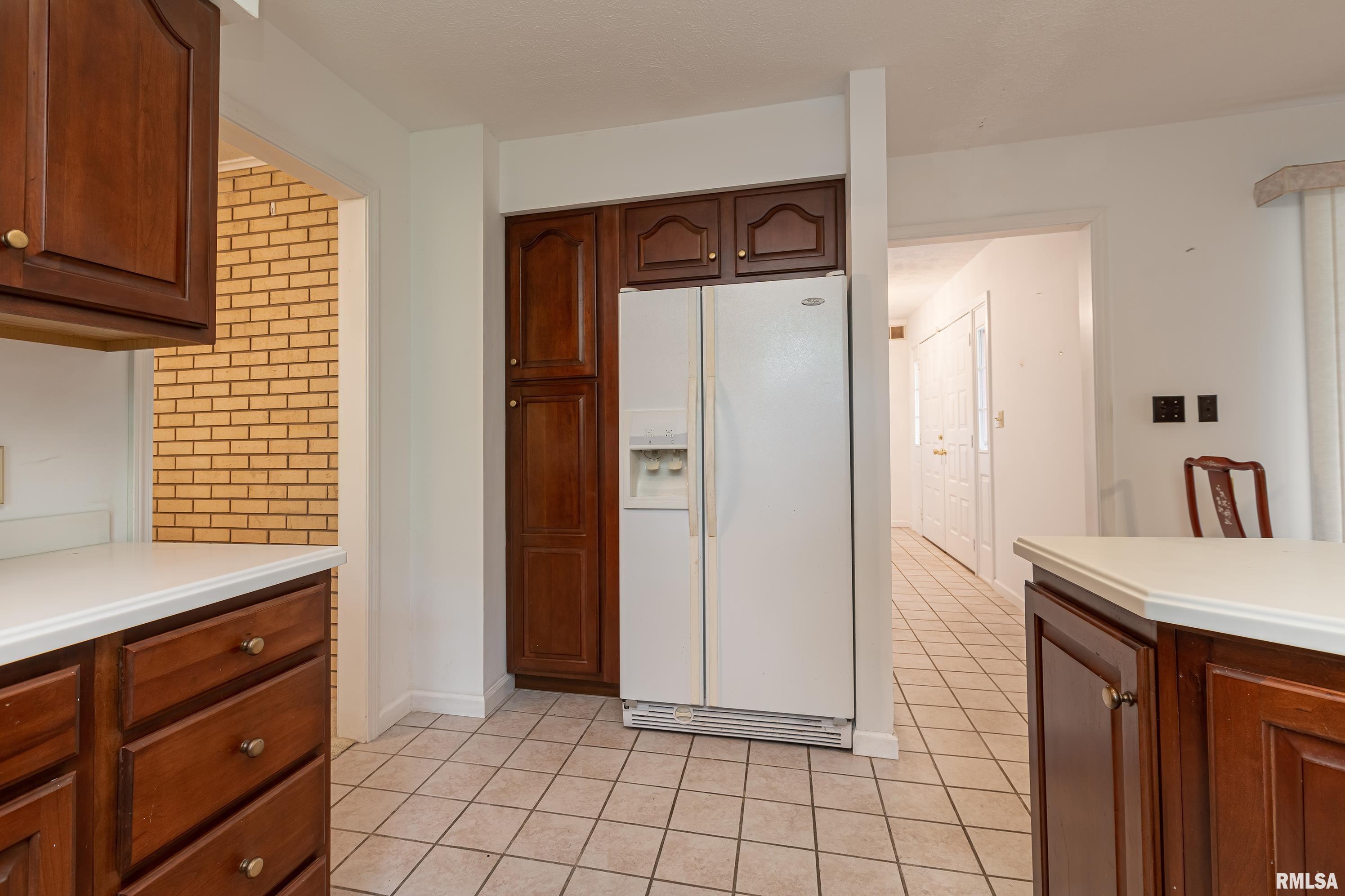 1063 Wood Road Murphysboro, IL 62966 - Photo 11 of 38