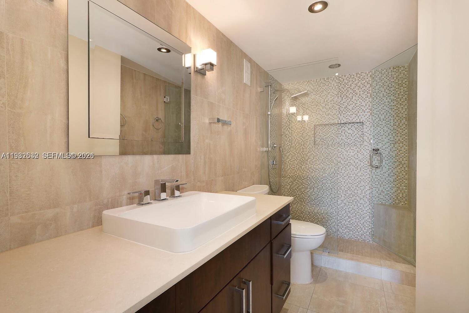 145 Southeast 25th Road, Unit 502 Miami, FL 33129 - Photo 20 of 25 Gallery Image 20