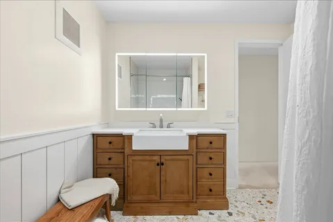 $699,000 | 1040 Arbor Lane, Northfield, IL 60093