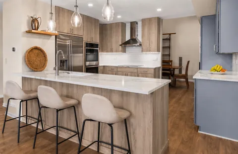 $699,000 | 1040 Arbor Lane, Northfield, IL 60093